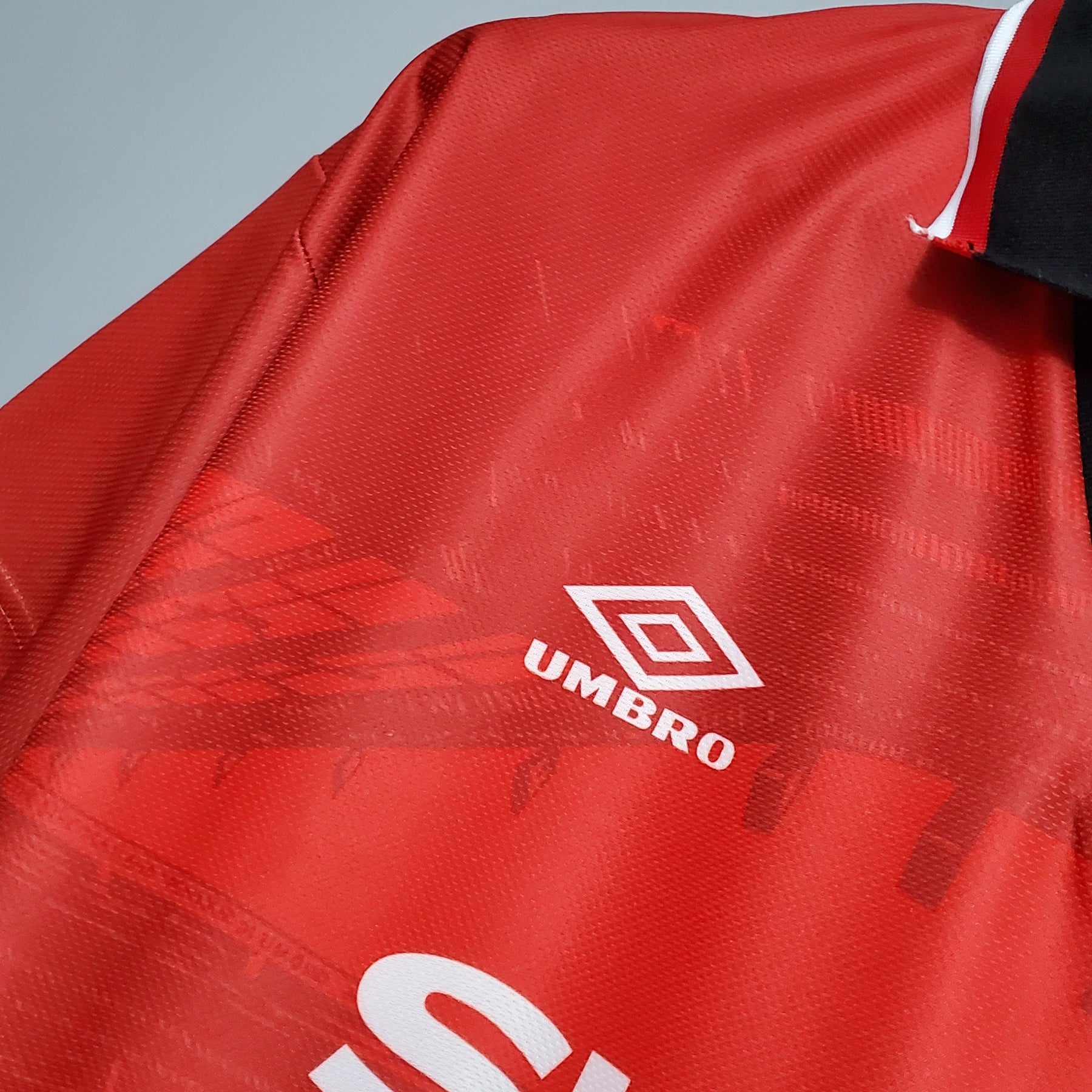 MANCHESTER UNITED I 94/96 HOMBRE (RETRO) - Vitrine Futebolística