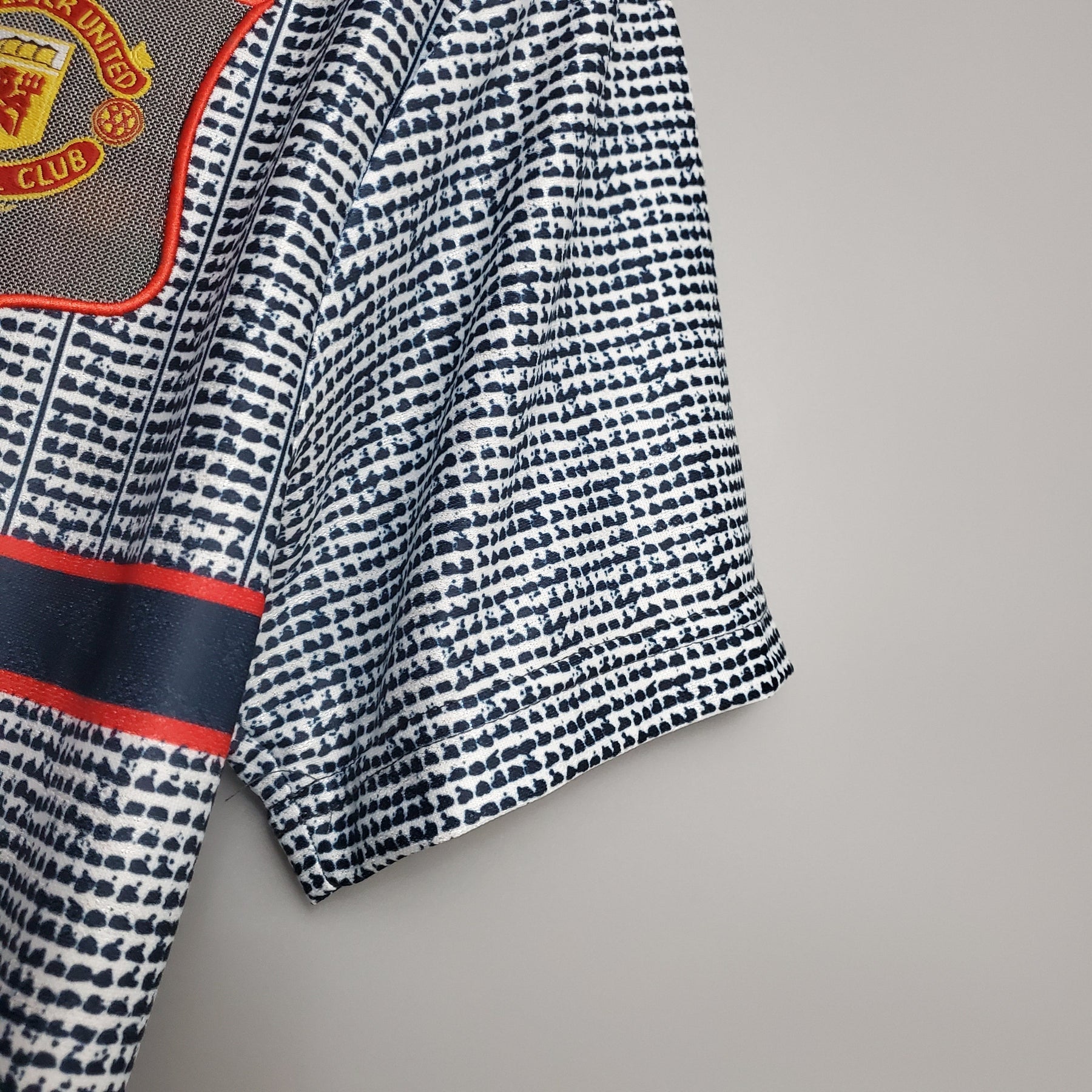 MANCHESTER UNITED I 95/96 HOMBRE (RETRO) - Vitrine Futebolística