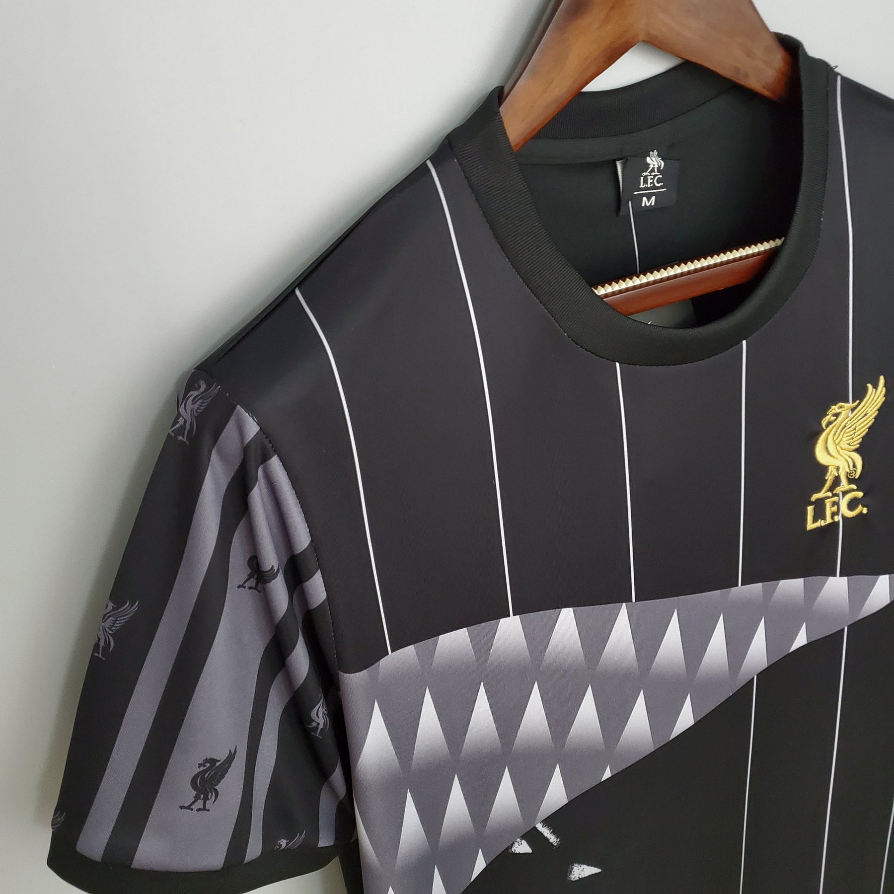 LIVERPOOL I EDICIÓN ESPECIAL HOMBRE (RETRO) - Vitrine Futebolística