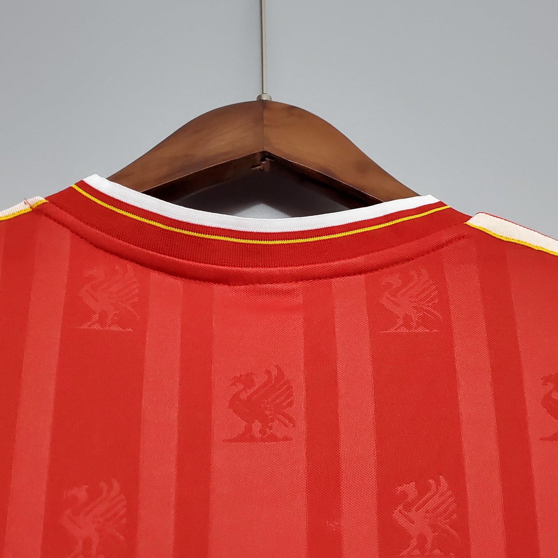 LIVERPOOL I 1985 HOMBRE (RETRO) - Vitrine Futebolística