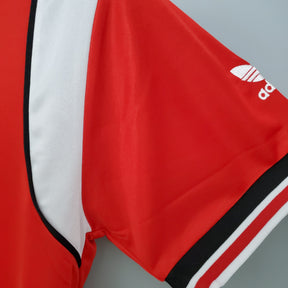 MANCHESTER UNITED I 1985 HOMBRE (RETRO) - Vitrine Futebolística