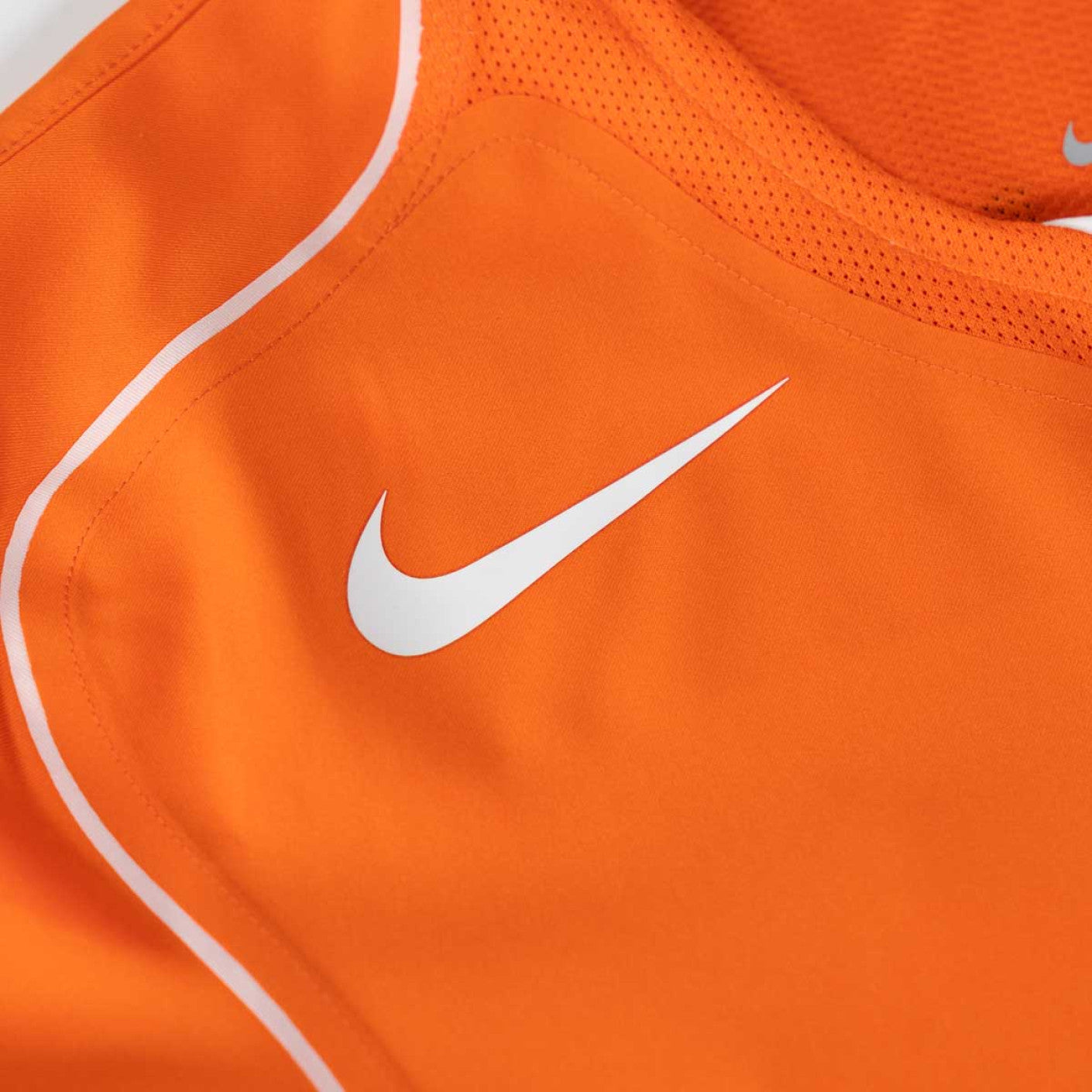 Netherlands 2004 Reissue Home Jersey - #ROBBEN #19