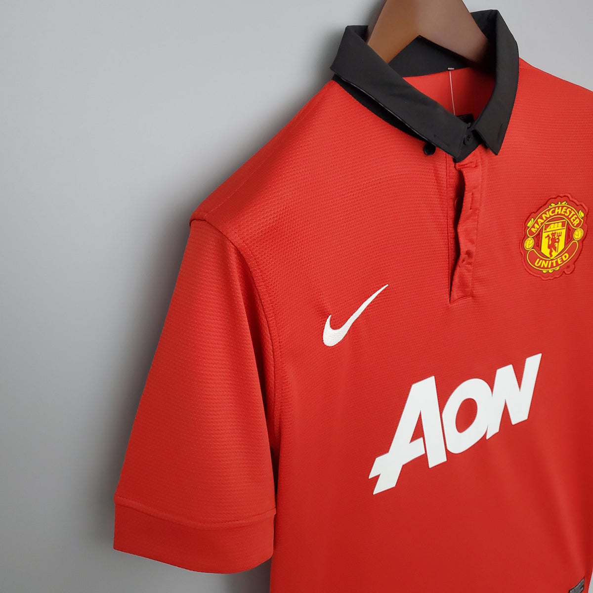 MANCHESTER UNITED I 13/14 HOMBRE (RETRO) - Vitrine Futebolística