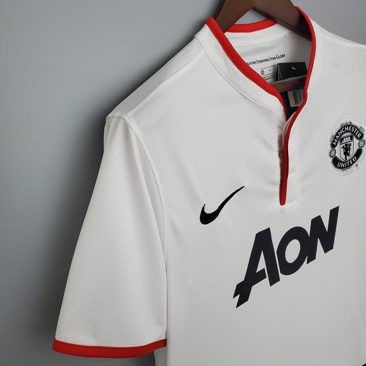 MANCHESTER UNITED III 13/14 HOMBRE (RETRO) - Vitrine Futebolística