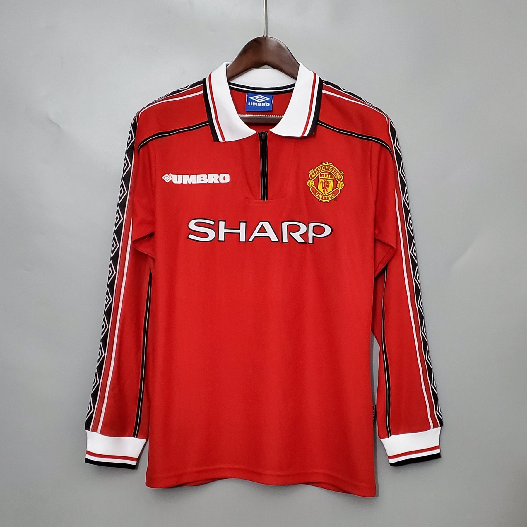 MANCHESTER UNITED I 98/99 HOMBRE (RETRO) MANGA LARGA - Vitrine Futebolística