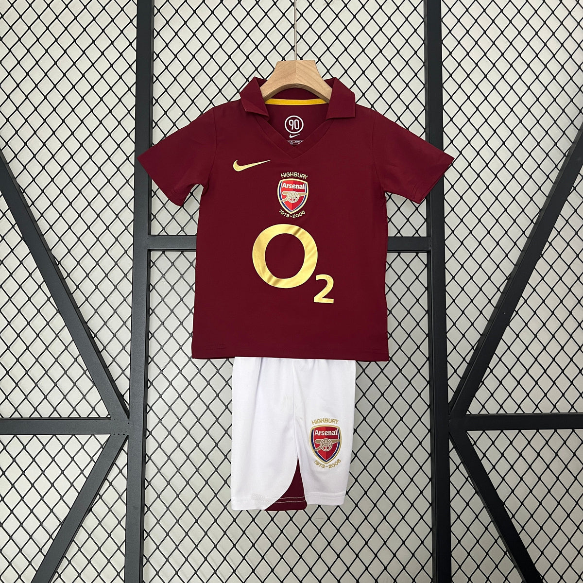 CAMISETA ARSENAL I 05/06 CONJUNTO INFANTIL (RETRO) - Vitrine Futebolística