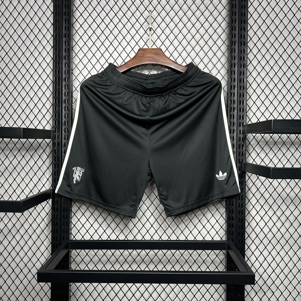 Manchester United Tercera Shorts 2024/2025