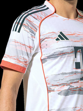 Bayern Munchen Away Jersey 2025/26 - Müller Special Edition