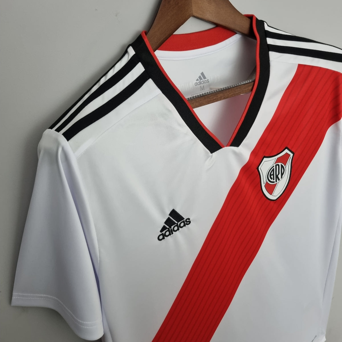RIVER PLATE I 18/19 HOMBRE (RETRO) - Vitrine Futebolística