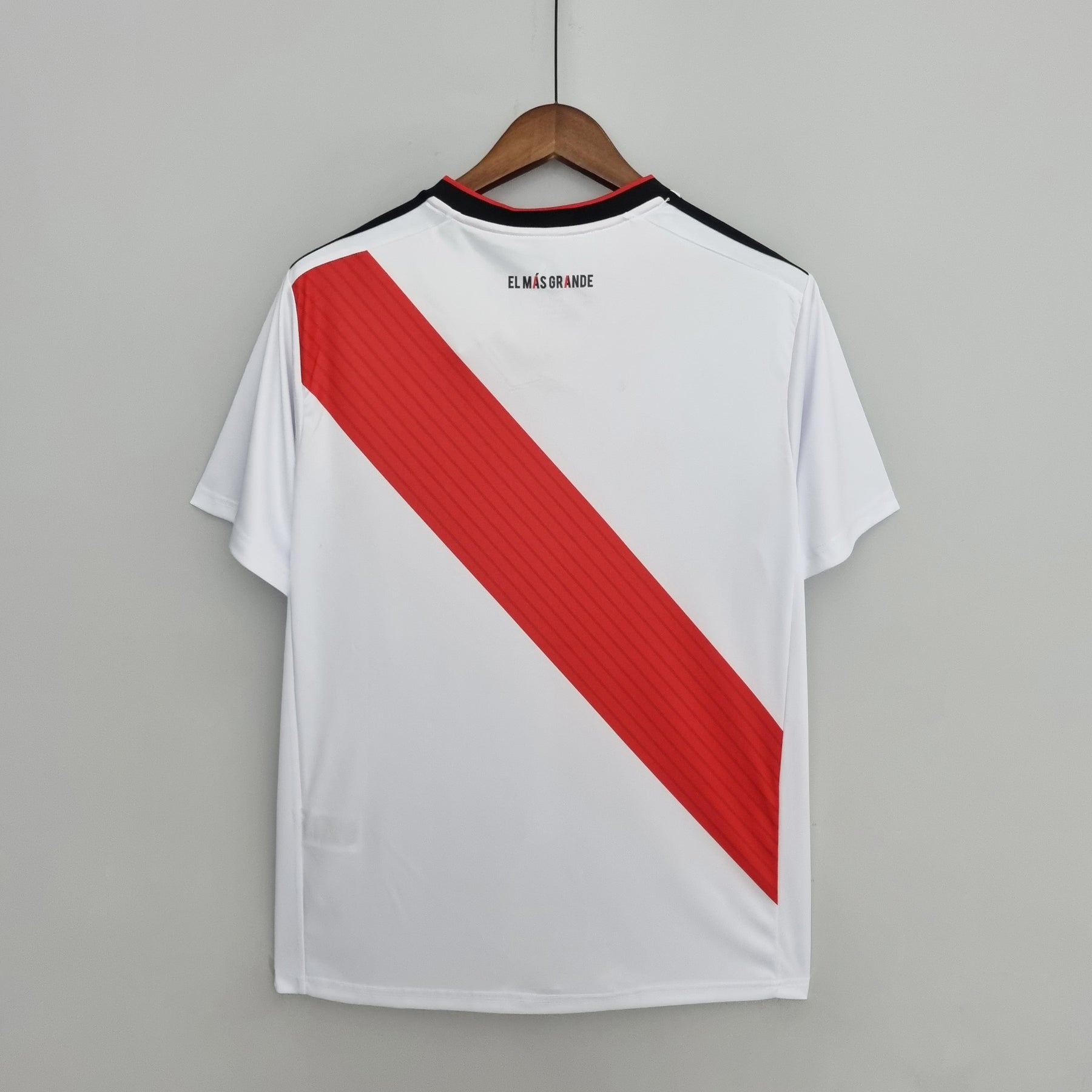 RIVER PLATE I 18/19 HOMBRE (RETRO) - Vitrine Futebolística