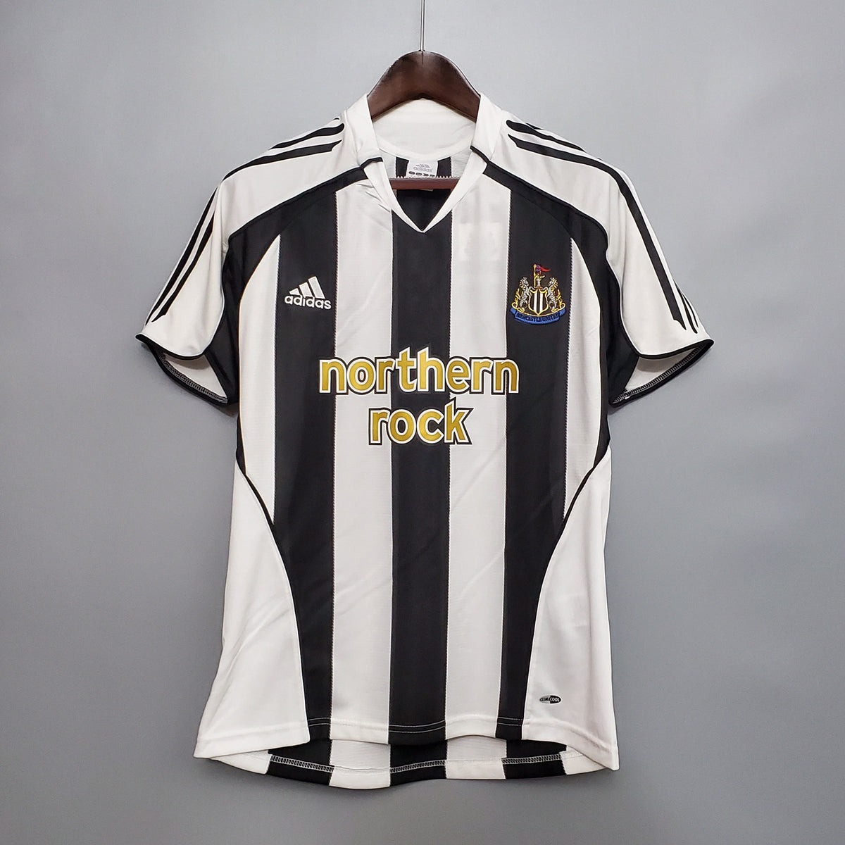 NEWCASTLE l 05/06 HOMBRE (RETRO) - Vitrine Futebolística