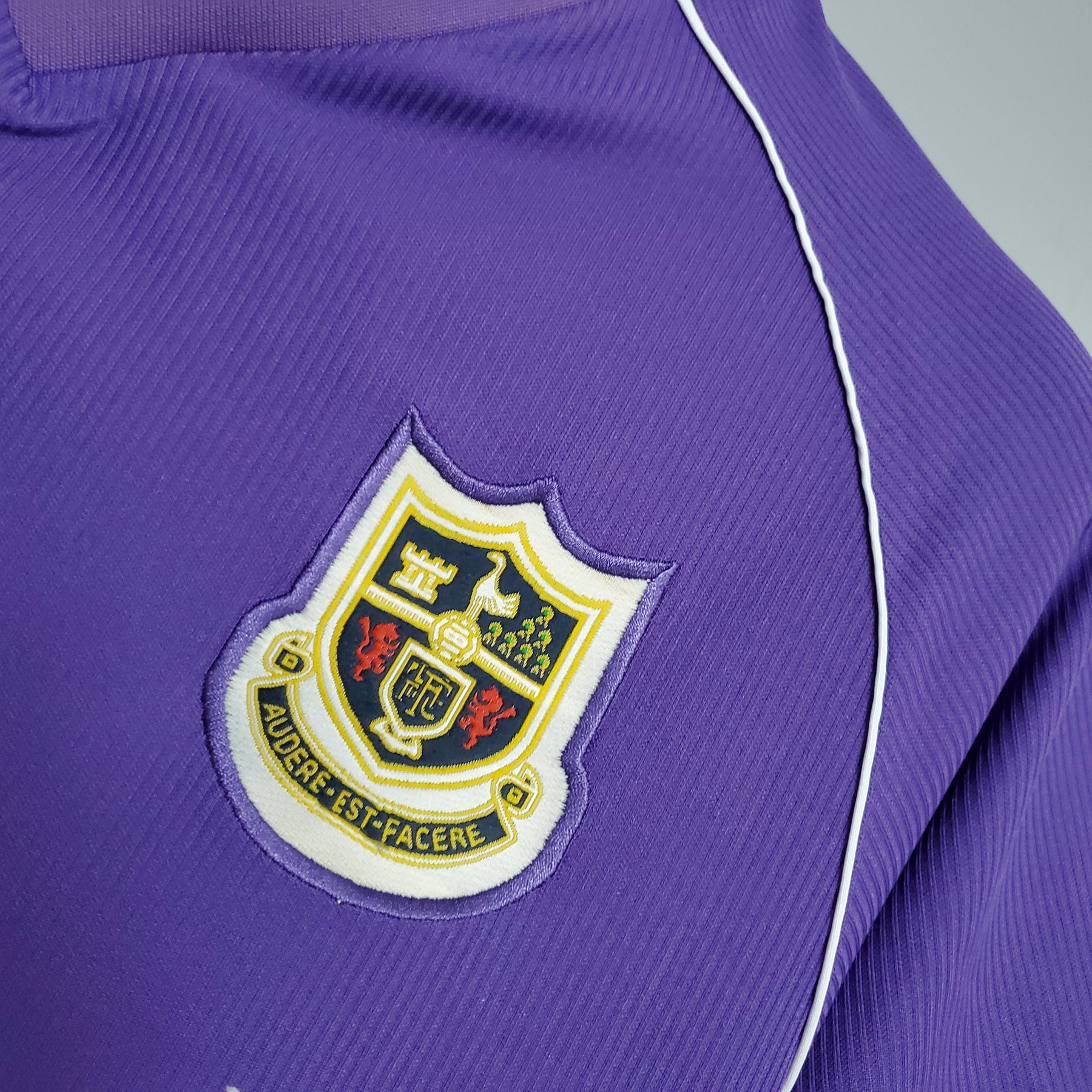 TOTTENHAM l 1998 HOMBRE (RETRO) - Vitrine Futebolística