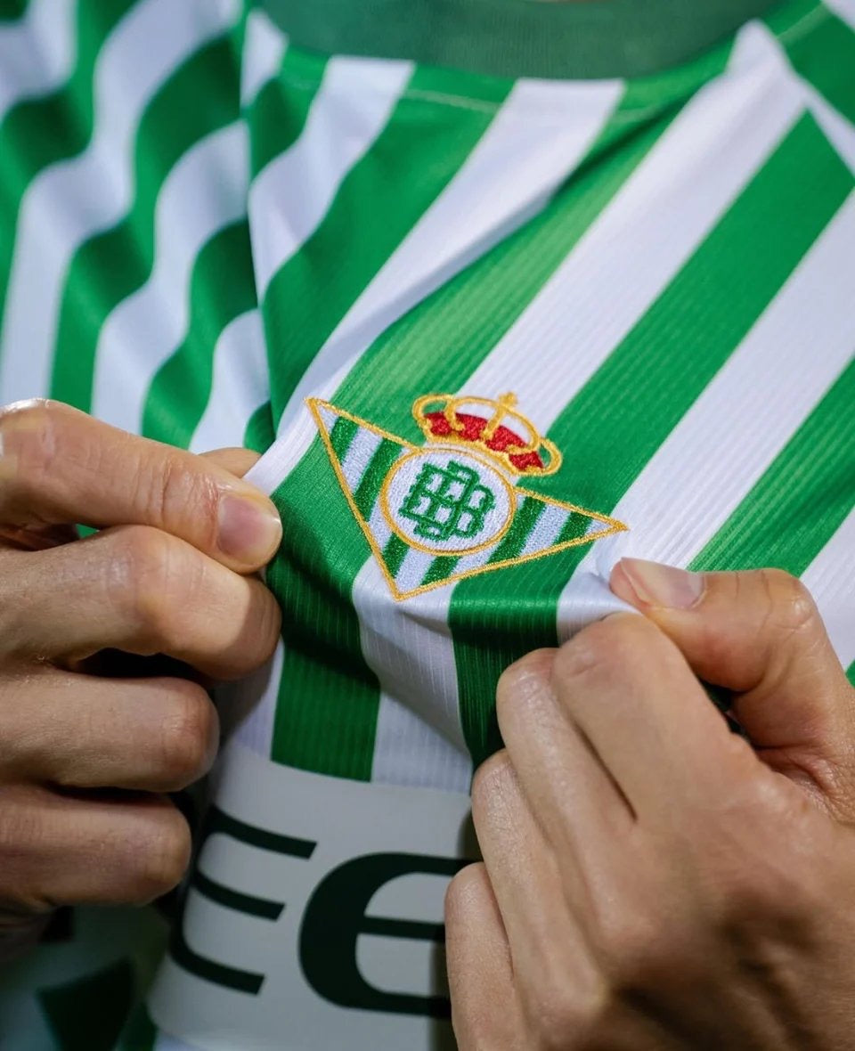 Real Betis Titular Camiseta 2024/2025 Conference League Final