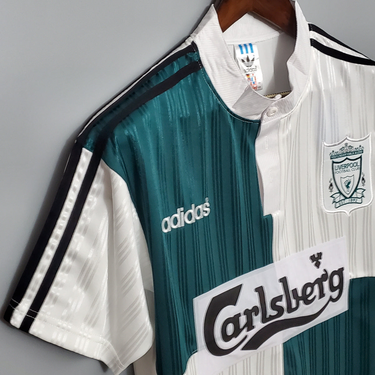 LIVERPOOL I 95/96 HOMBRE (RETRO) - Vitrine Futebolística