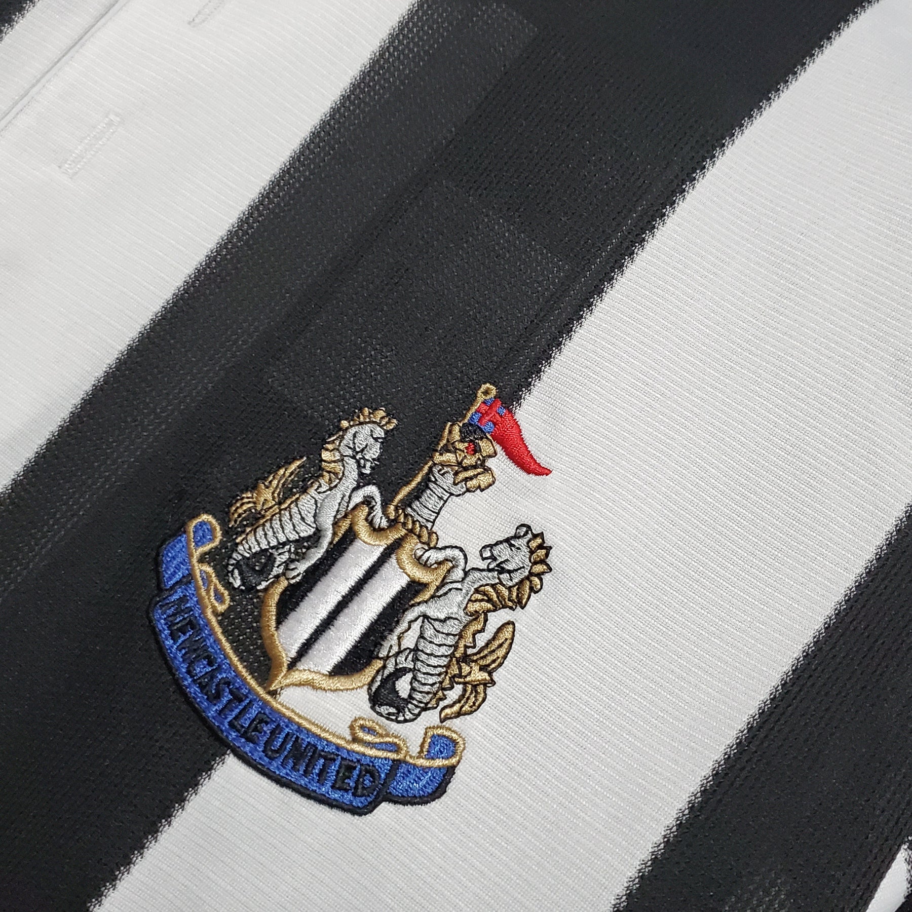 NEWCASTLE l 95/97 HOMBRE (RETRO) - Vitrine Futebolística