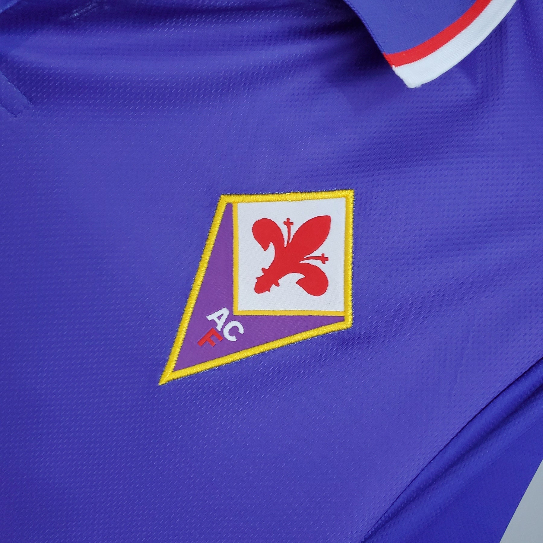 FIORENTINA I 95/96 HOMBRE (RETRO) - Vitrine Futebolística