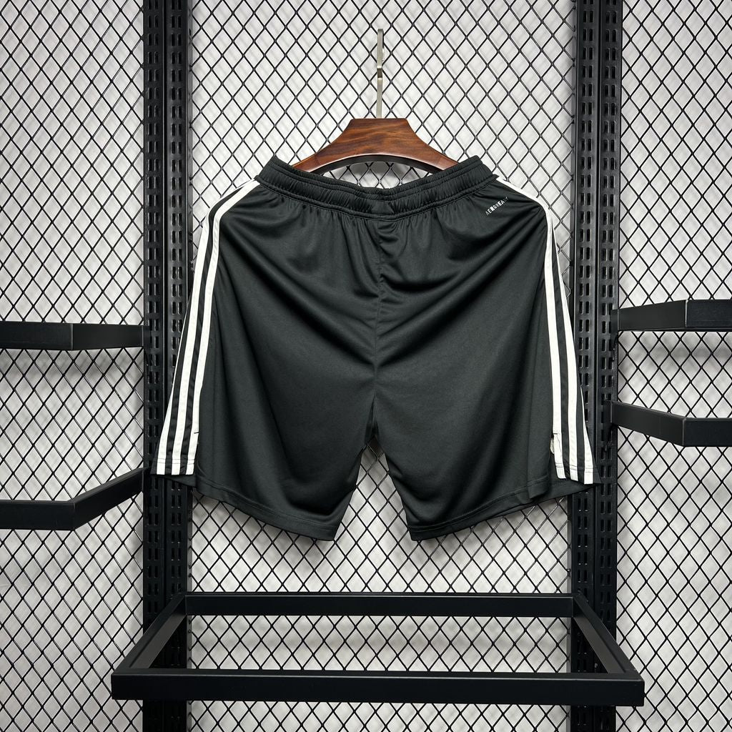 Manchester United Tercera Shorts 2024/2025
