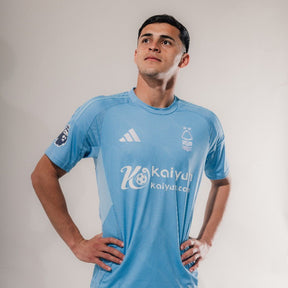 Nottingham Forest Tercera Camiseta 2024/2025