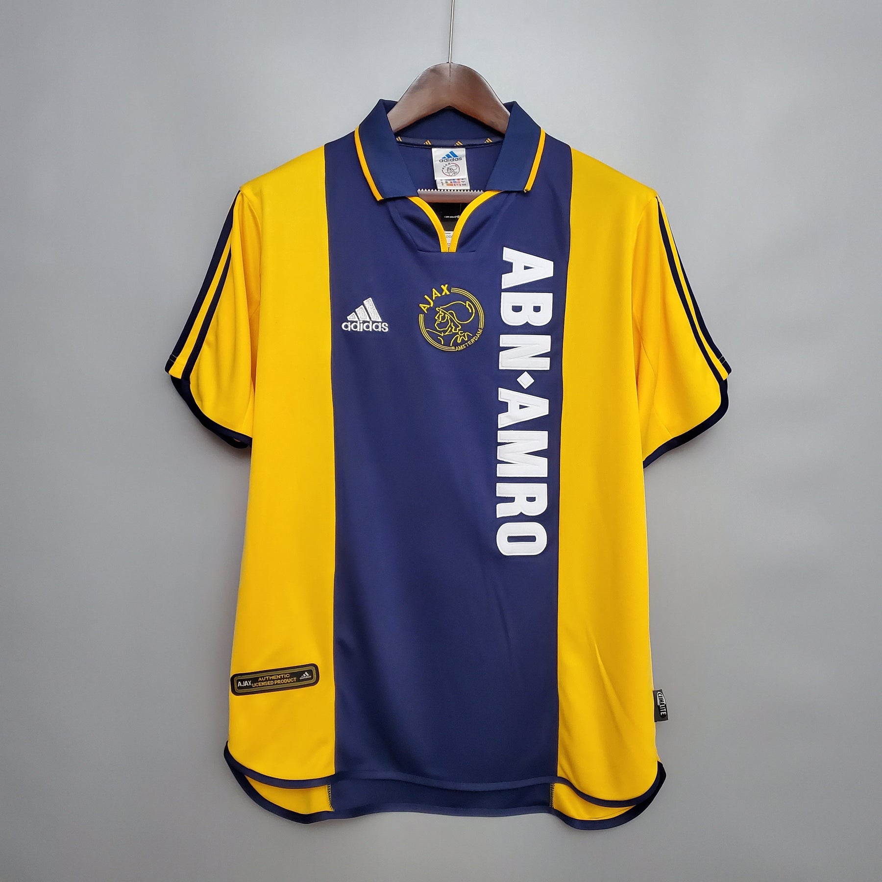 AJAX III 00/01 HOMBRE (RETRO) - Vitrine Futebolística