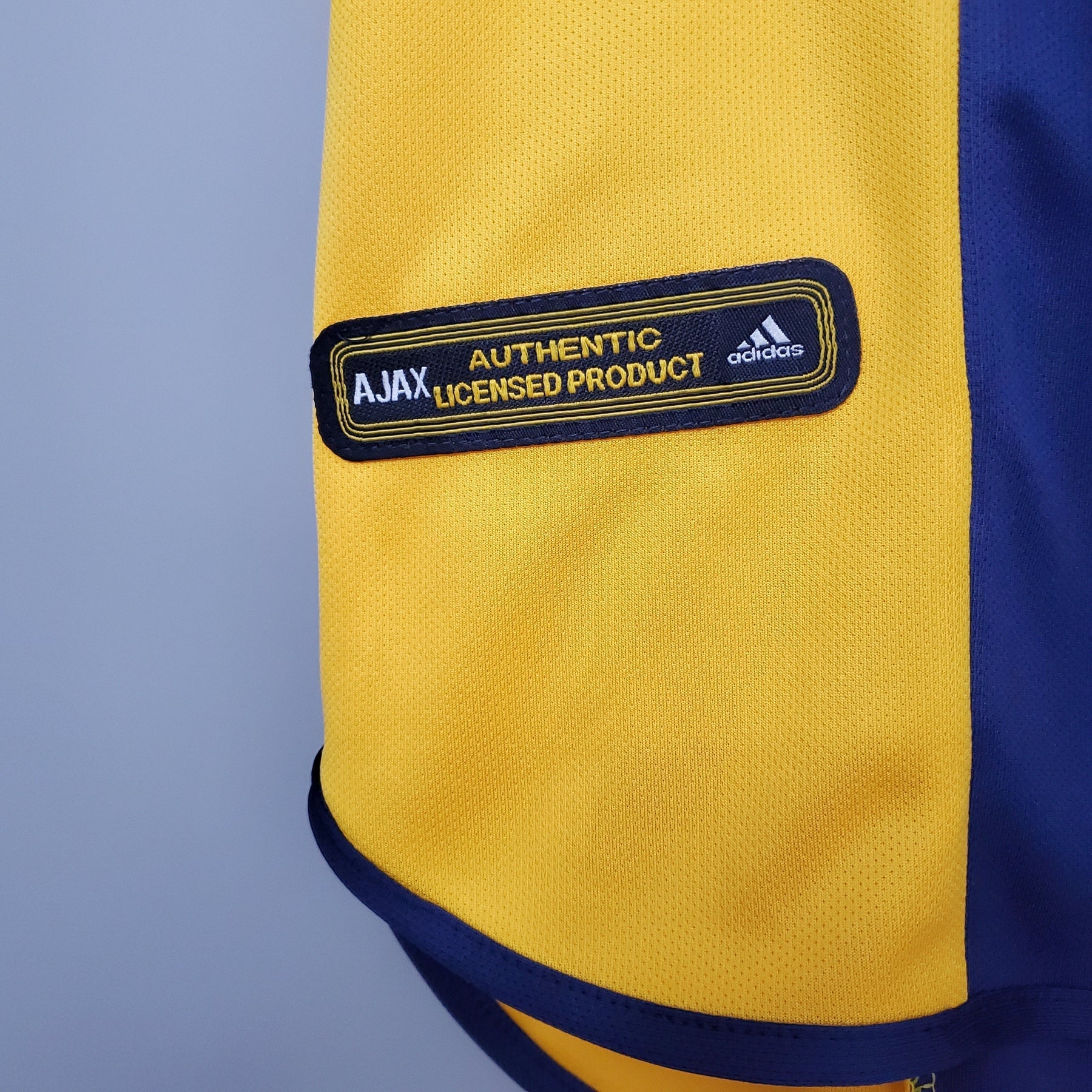 AJAX III 00/01 HOMBRE (RETRO) - Vitrine Futebolística