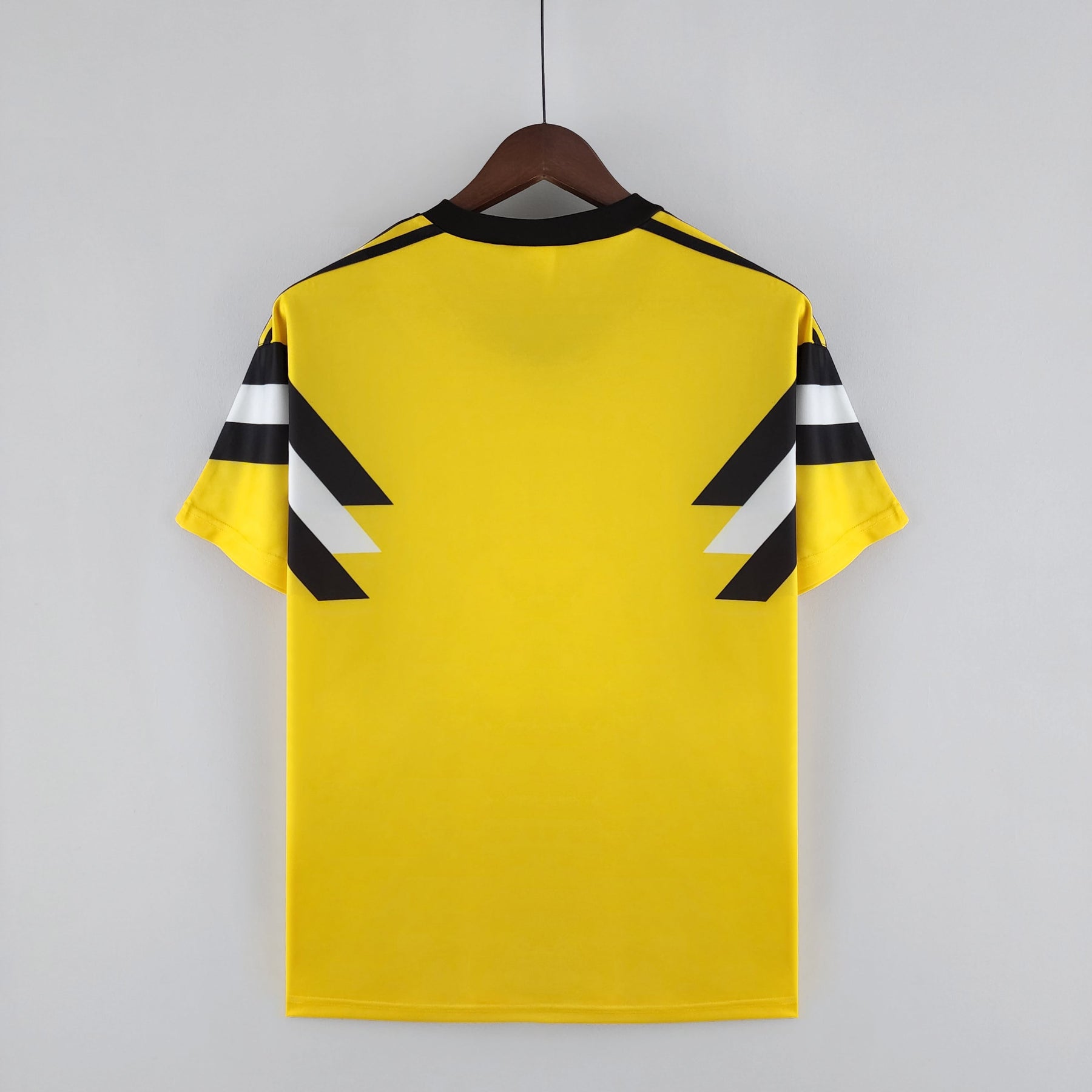 BORUSSIA DORTMUND IIII 1989 HOMBRE (RETRO) - Vitrine Futebolística