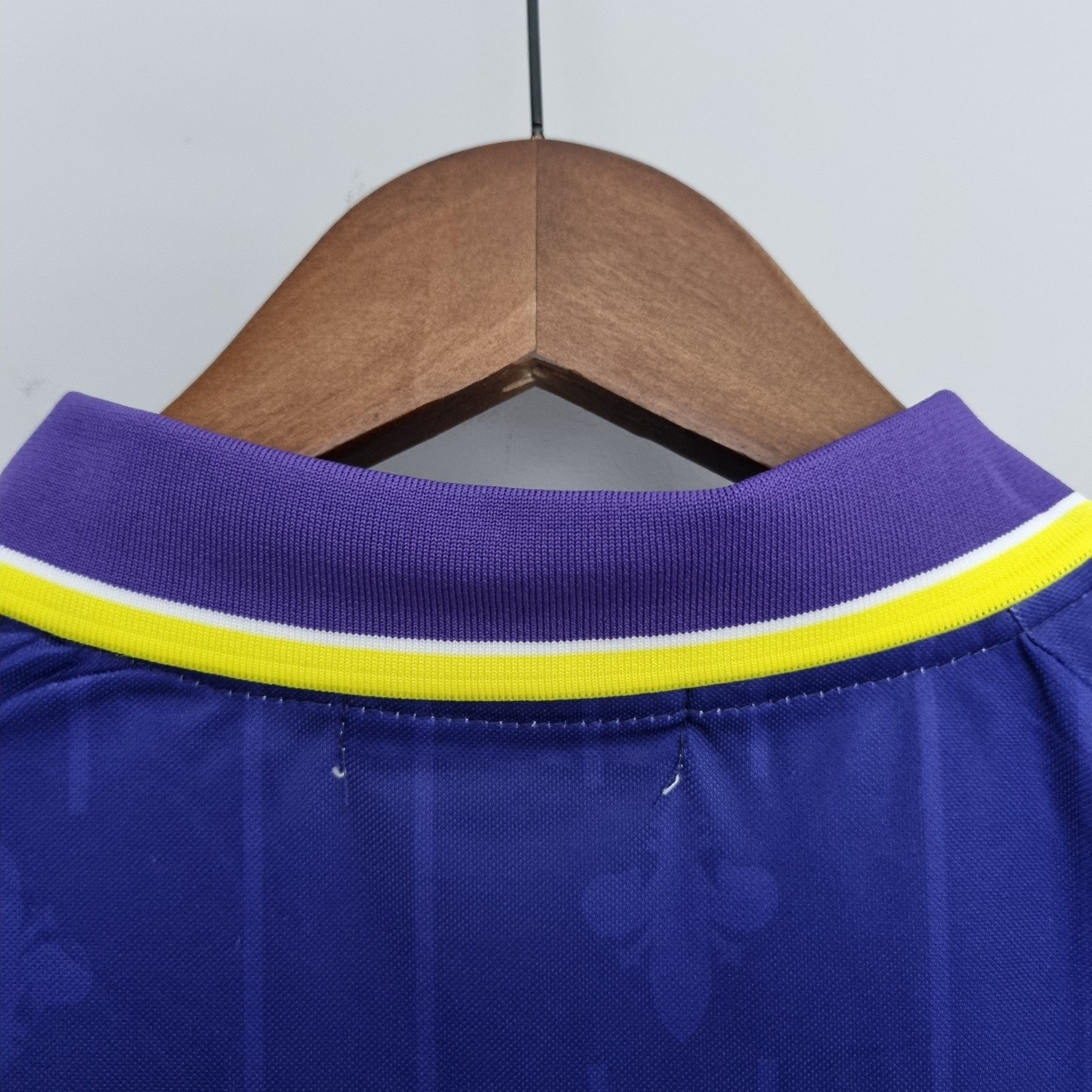 FIORENTINA I 97/98 HOMBRE (RETRO) - Vitrine Futebolística