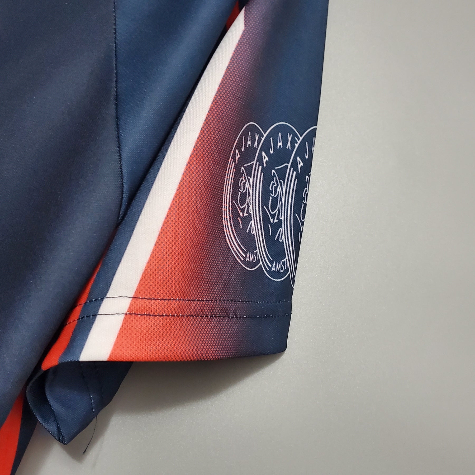 AJAX III 97/98 HOMBRE (RETRO) - Vitrine Futebolística