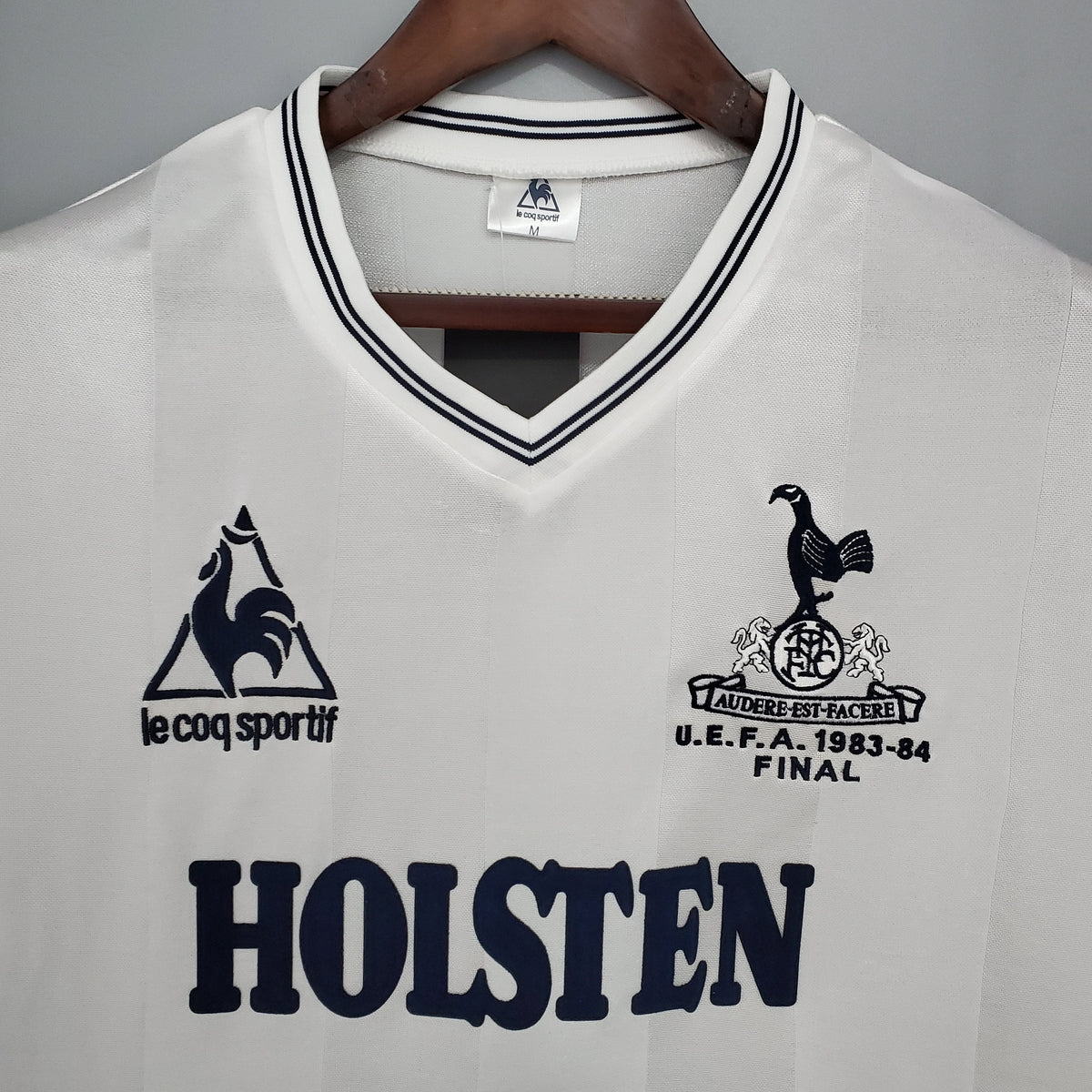 TOTTENHAM l 83/84 HOMBRE (RETRO) - Vitrine Futebolística
