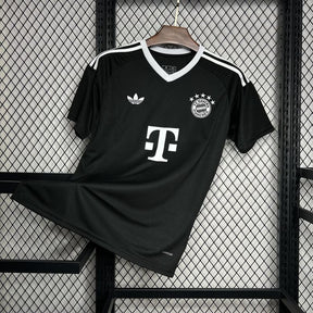 Bayern Munich Training Black Camiseta 2024/2025