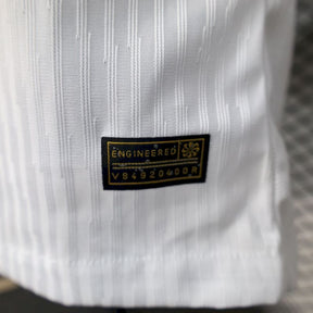 Tottenham Hotspur Jugador Camiseta 2025 - White Gold Snake
