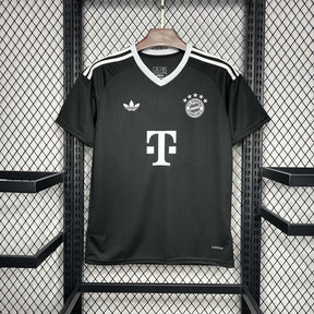 Bayern Munich Training Black Camiseta 2024/2025