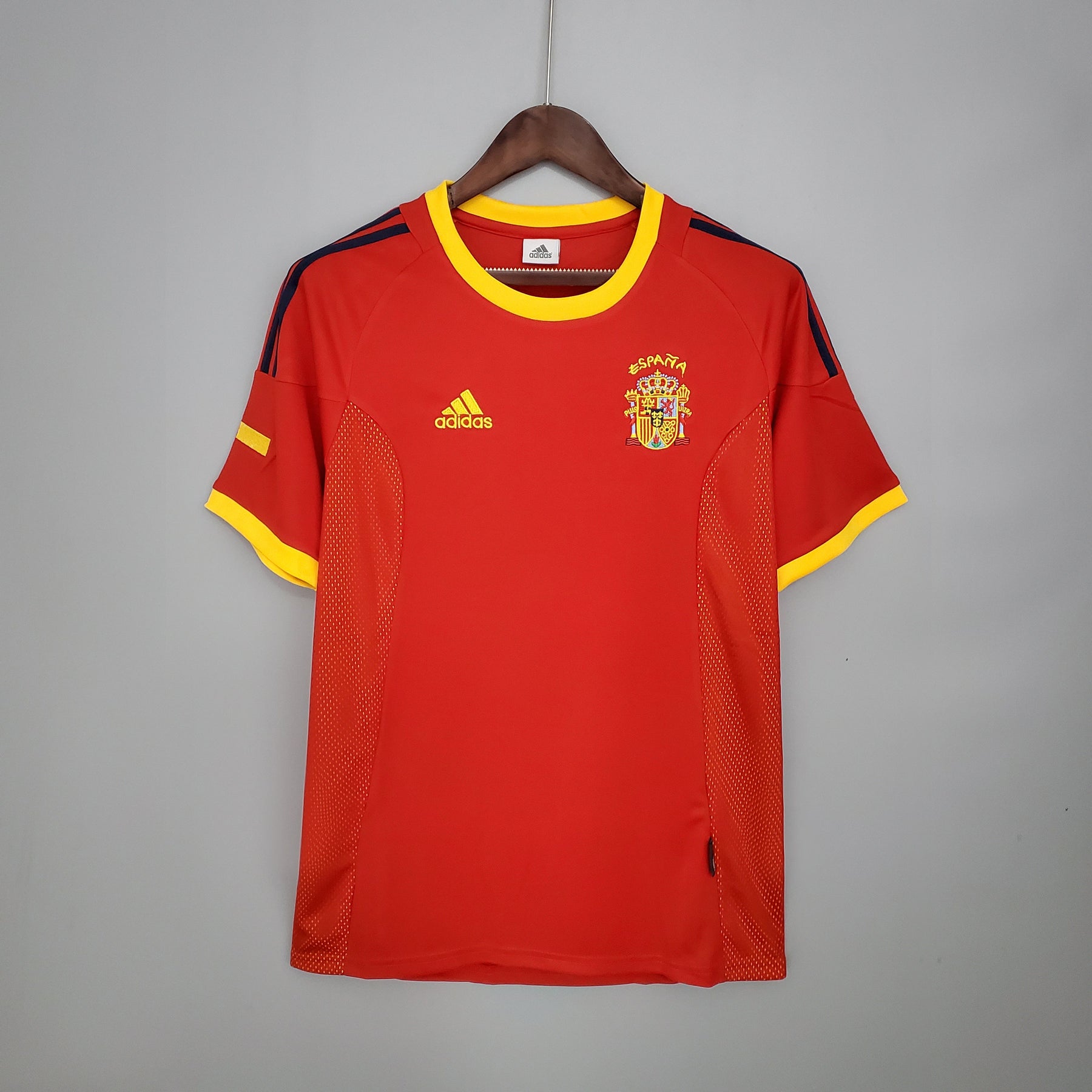 ESPAÑA I 2002 HOMBRE (RETRO) - Vitrine Futebolística
