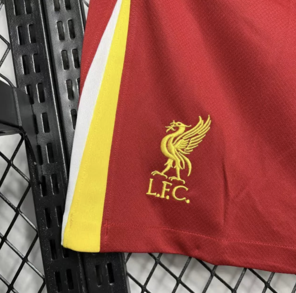 Liverpool FC Titular Shorts 2024/2025